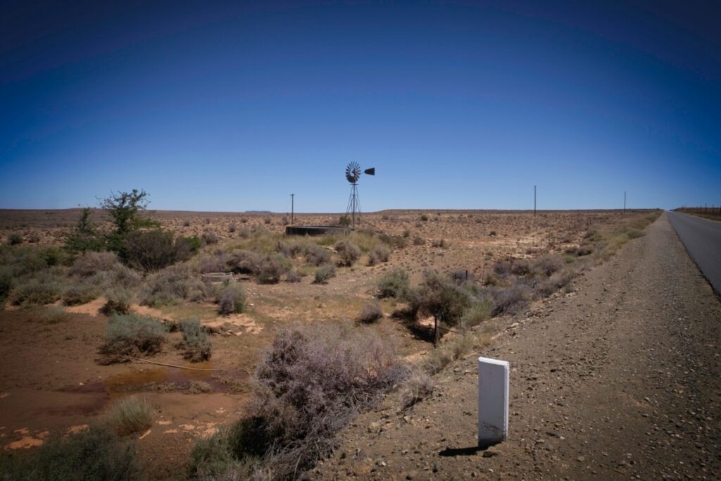 On the road between Britstown and Calvinia