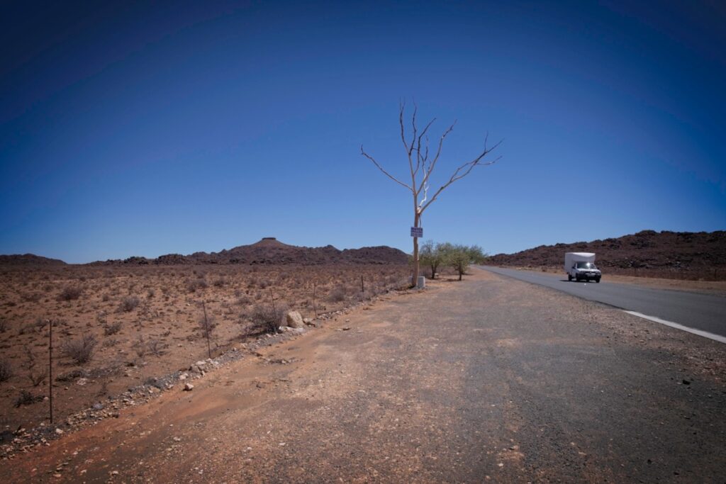 On the road between Britstown and Calvinia