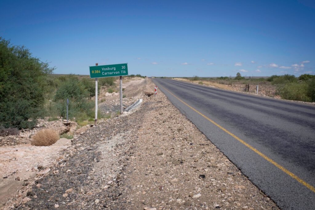 ON the R384 between Britstown and Calvinia